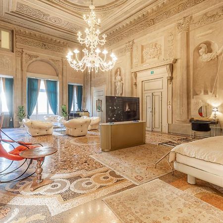Corte Realdi - Palazzo Camozzini Verona Buitenkant foto