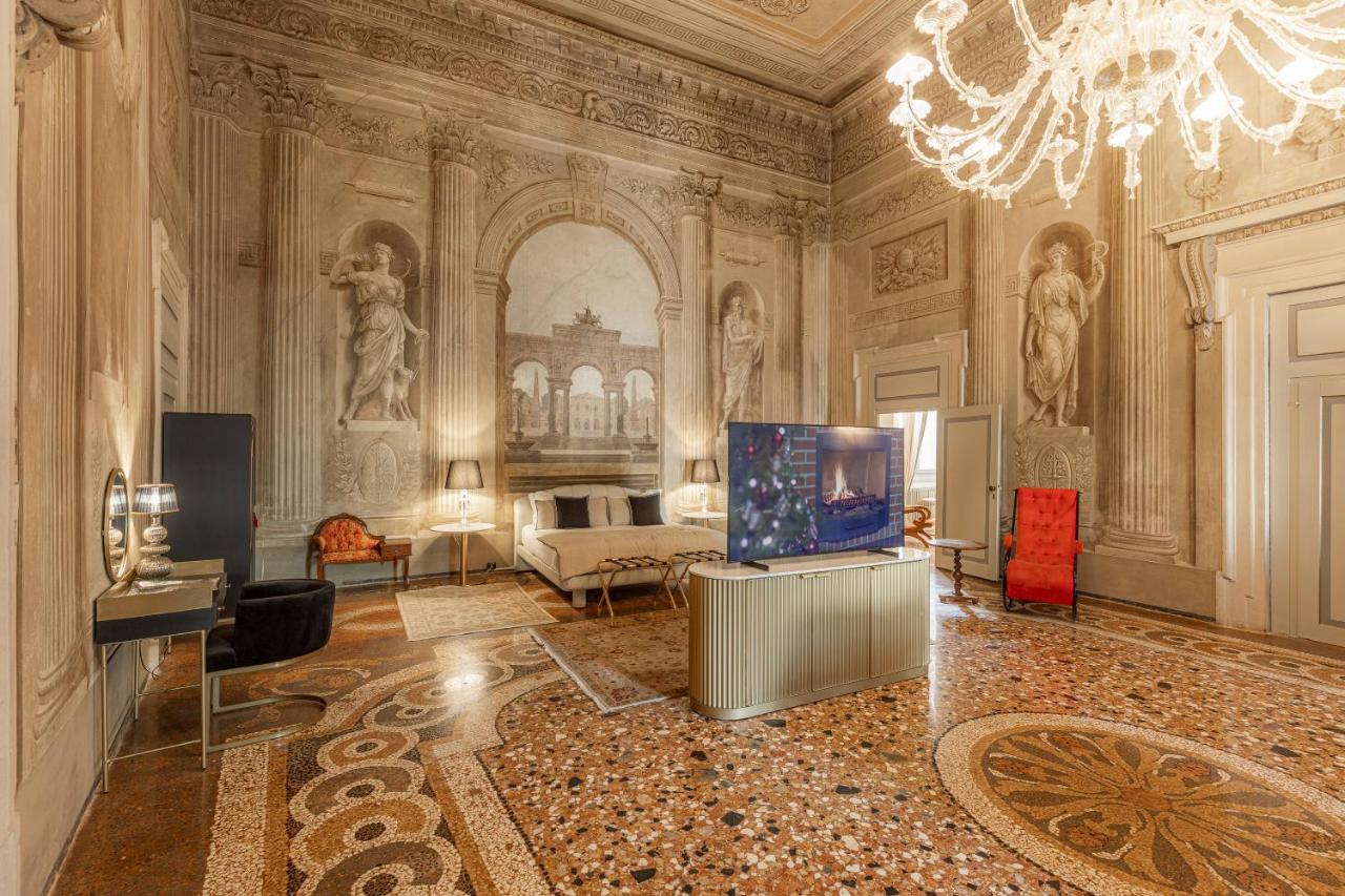Corte Realdi - Palazzo Camozzini Verona Buitenkant foto