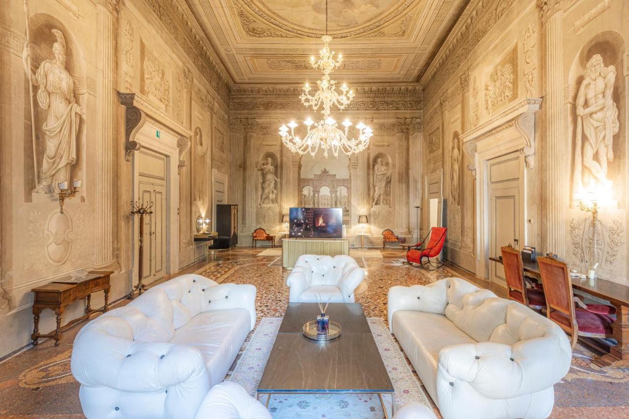 Corte Realdi - Palazzo Camozzini Verona Buitenkant foto
